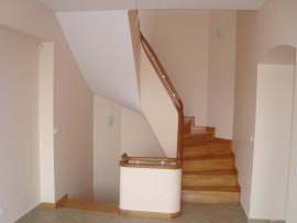 Beton Üzeri Ahşap Kaplama Merdivenler